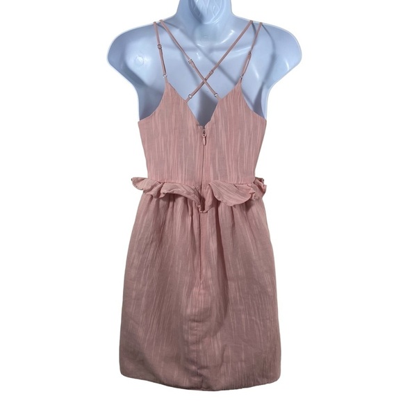 BCBGeneration Cocktail Mini Dress Textured Stripes Ruffle Pink Sz 0 Balletcore - Picture 12 of 13